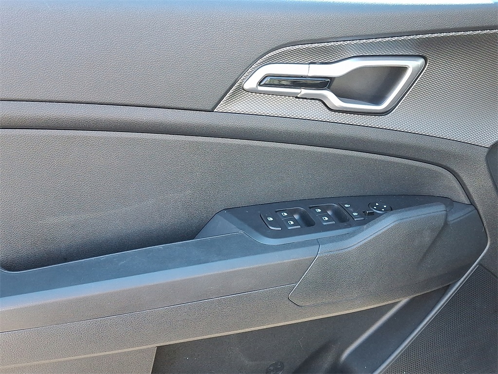 2023 Kia Sportage LX Image 18 of 30