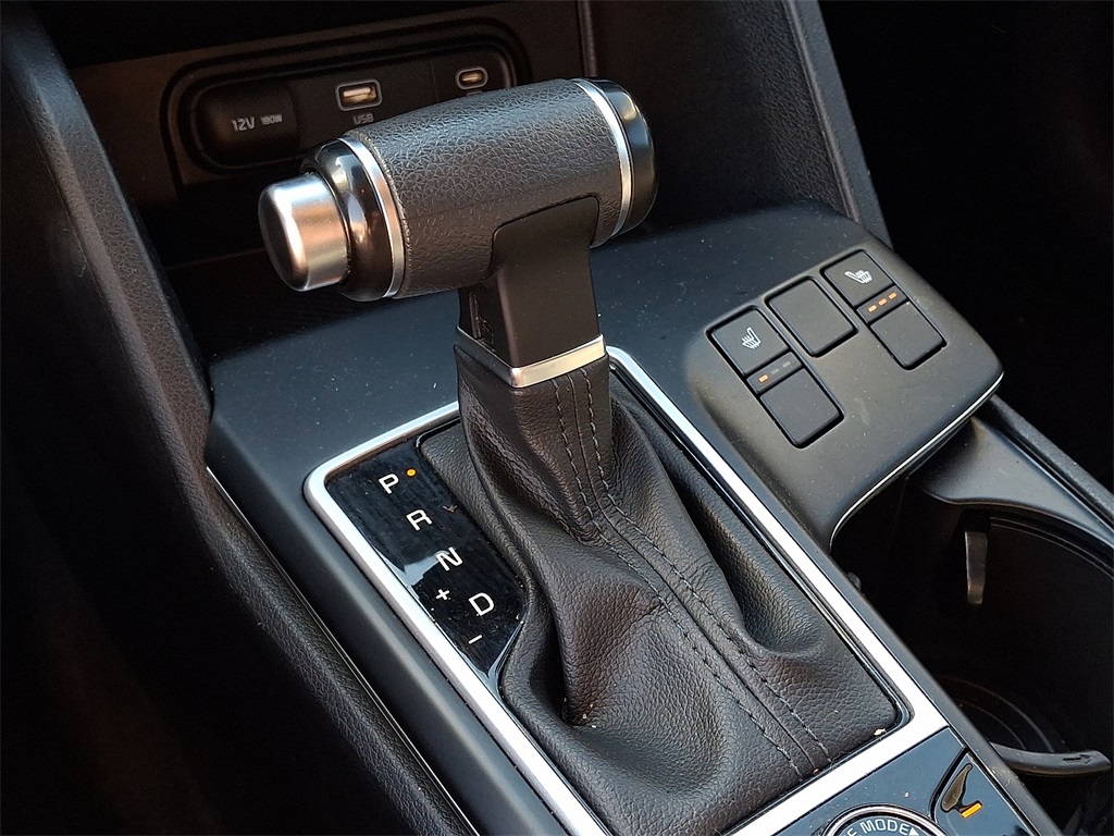 2023 Kia Sportage LX Image 17 of 30