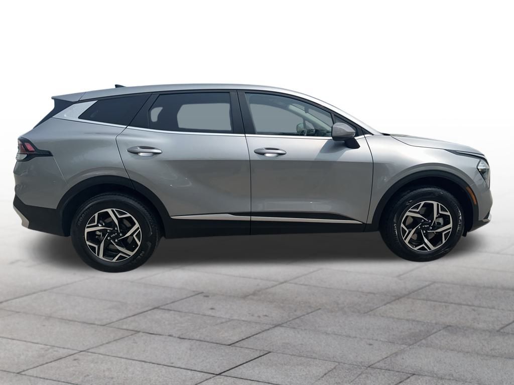2023 Kia Sportage LX Image 4 of 20