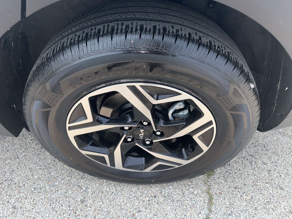 2023 Kia Sportage LX Image 10 of 20