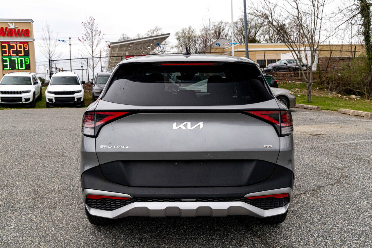 Vehicle image 7 of 24