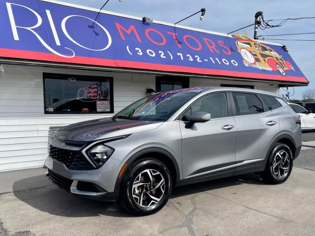 Vehicle image 6 of 25
