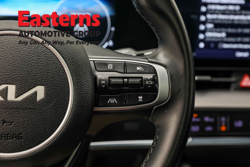 2023 Kia Sportage SX Image 49 of 69
