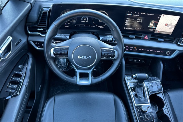 2023 Kia Sportage SX Image 10 of 26