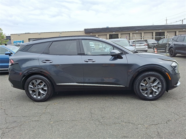 2023 Kia Sportage SX Image 4 of 30