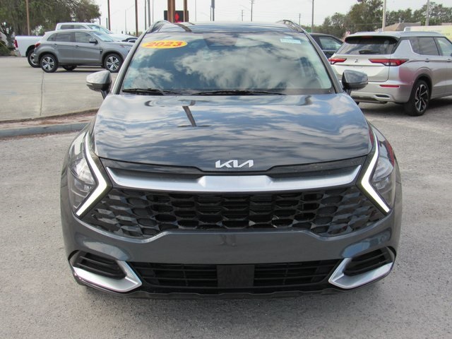 Vehicle image 6 of 46
