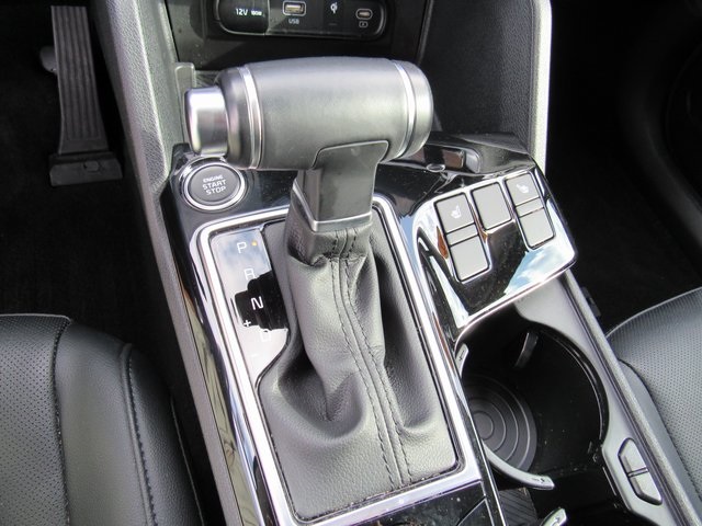 Vehicle image 31 of 46