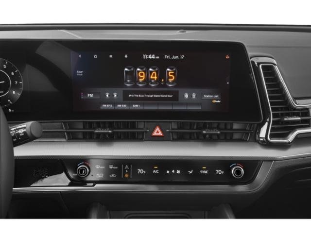 Vehicle image 40 of 46