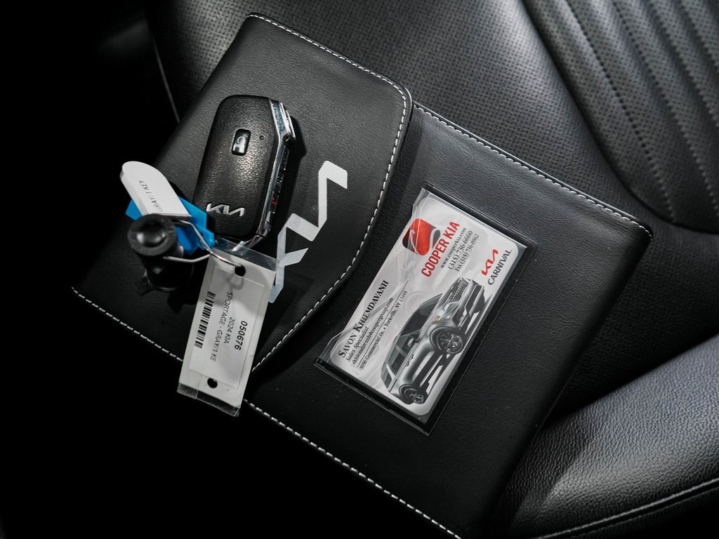 2023 Kia Sportage SX-Prestige Image 32 of 42