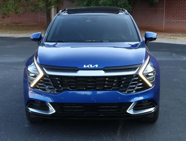 2023 Kia Sportage SX-Prestige Image 2 of 36