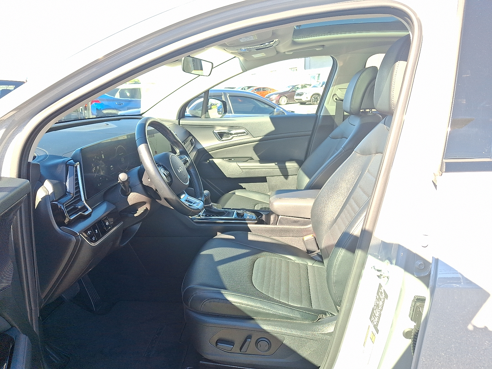 2023 Kia Sportage SX-Prestige Image 12 of 32