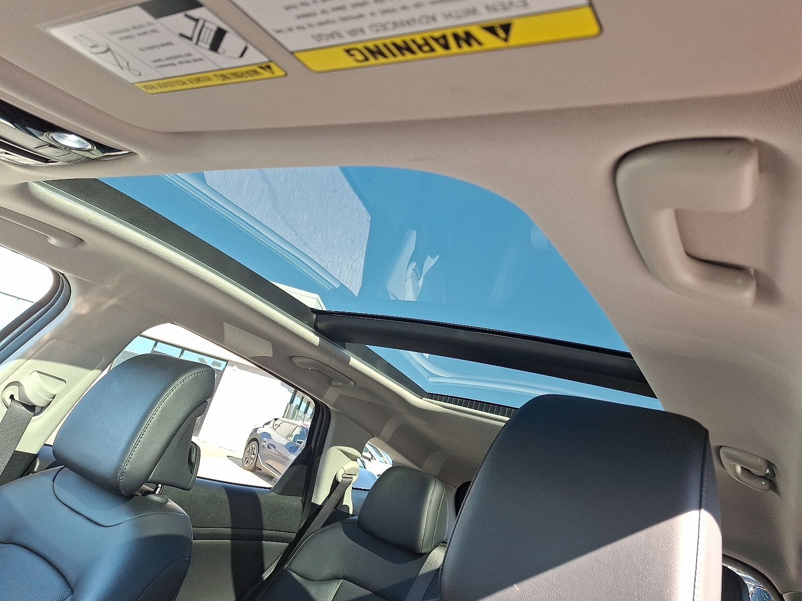 2023 Kia Sportage SX-Prestige Image 27 of 32