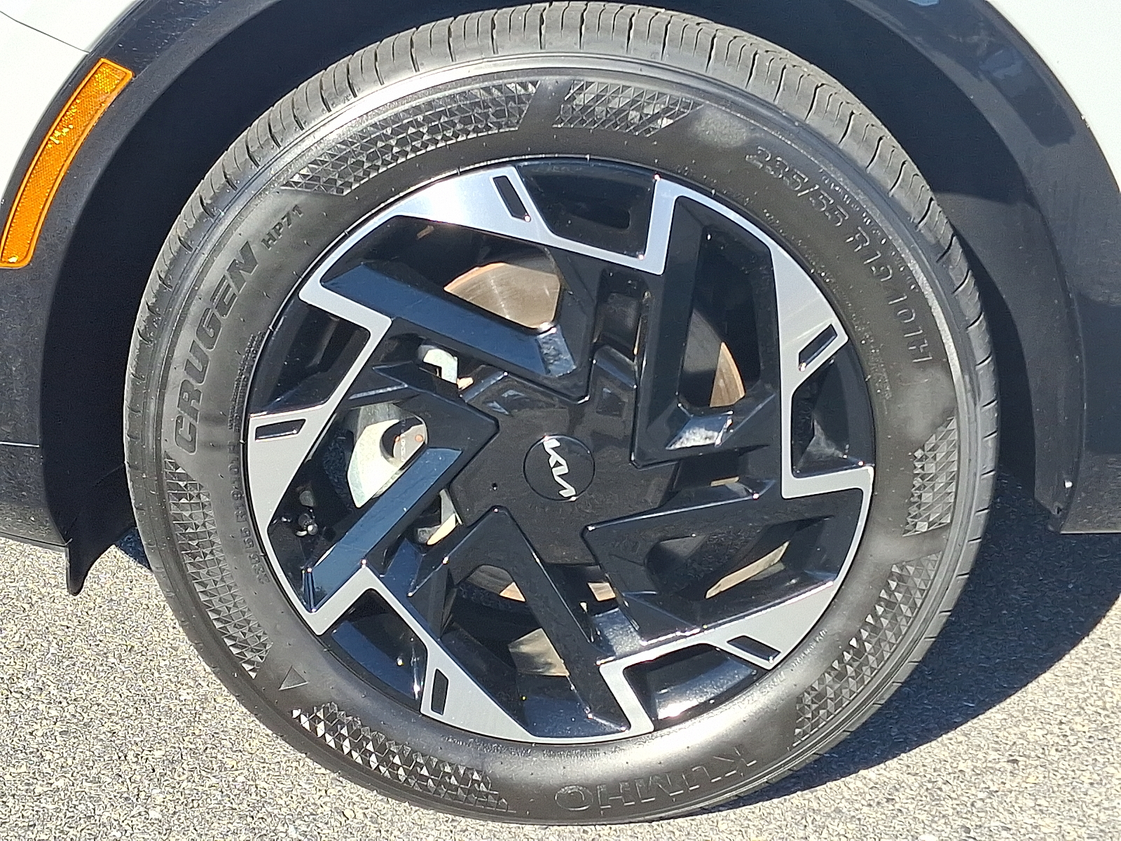 2023 Kia Sportage SX-Prestige Image 9 of 32