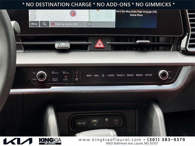 Vehicle image 10 of 31