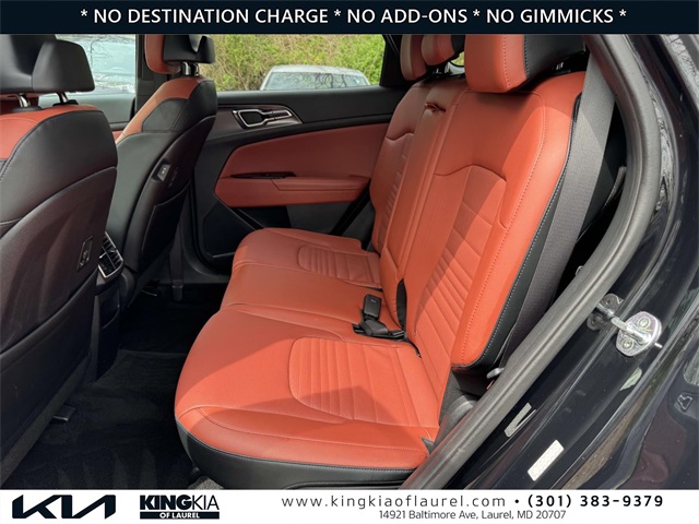 Vehicle image 26 of 31