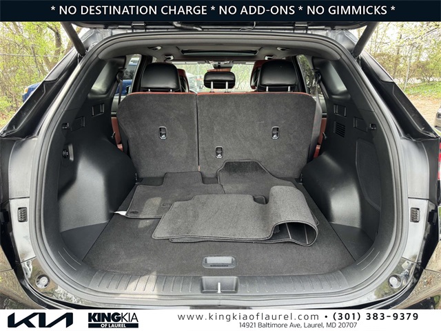 Vehicle image 24 of 31