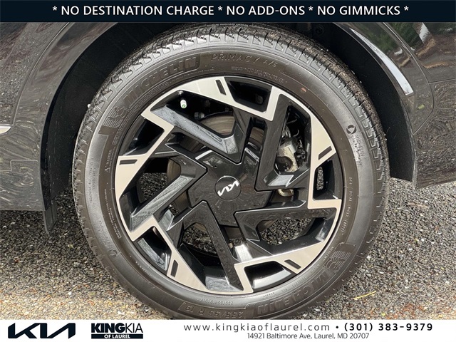 Vehicle image 30 of 31