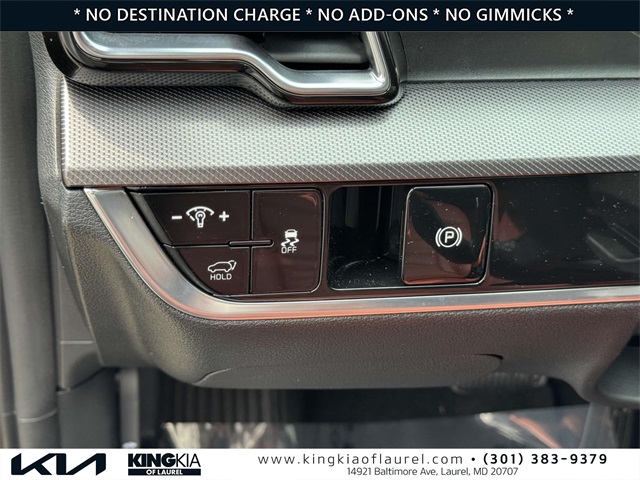 Vehicle image 15 of 31