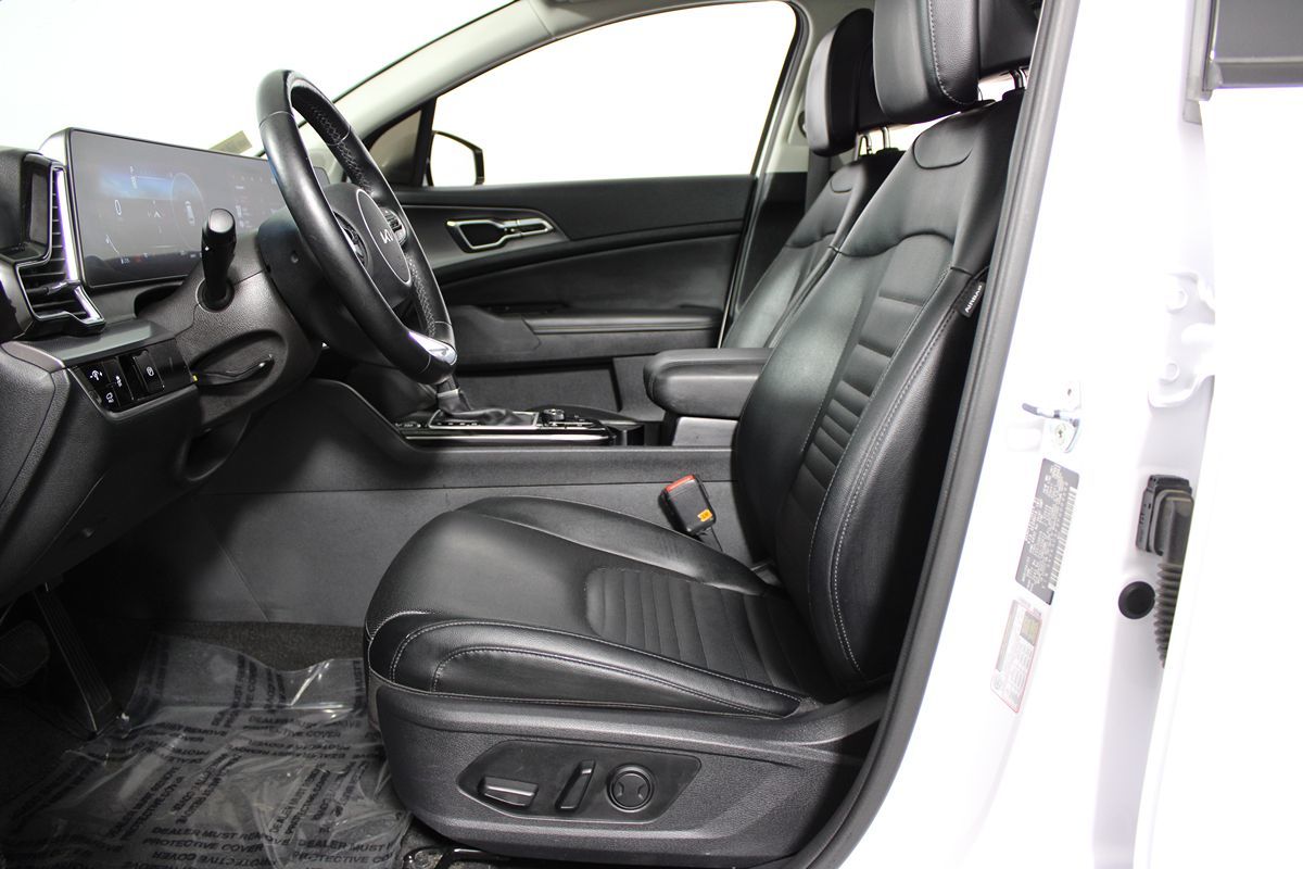 2023 Kia Sportage SX-Prestige Image 17 of 41