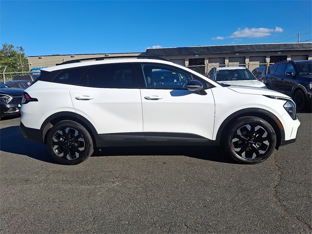 2023 Kia Sportage X-Line Image 4 of 30