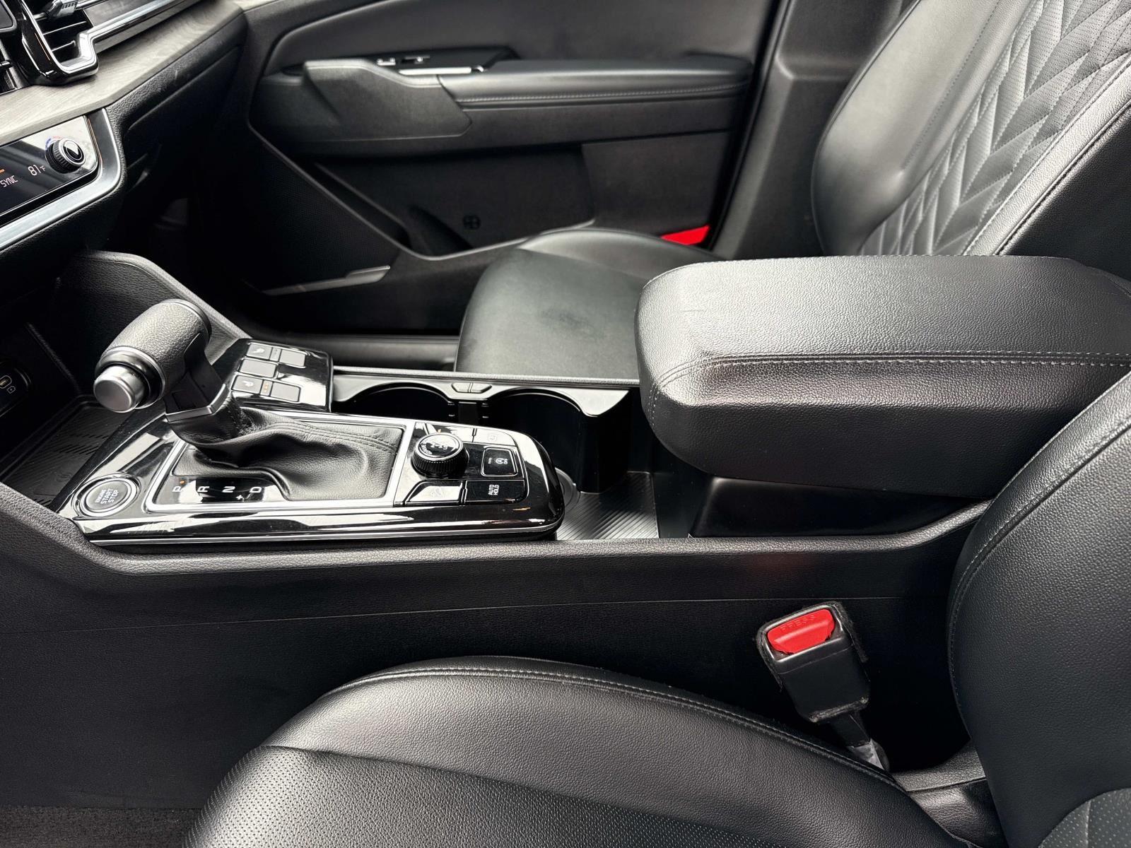 2023 Kia Sportage X-Line Image 19 of 30