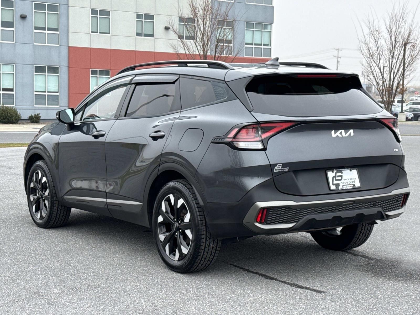 2023 Kia Sportage X-Line Image 6 of 30