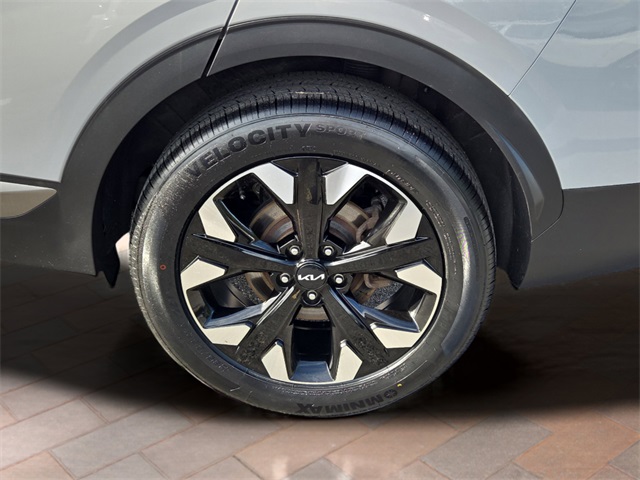 2023 Kia Sportage X-Line Image 9 of 35
