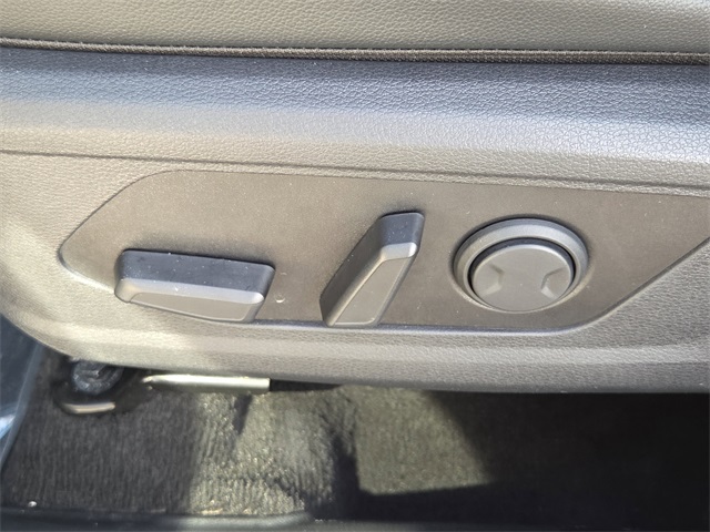 2023 Kia Sportage X-Line Image 22 of 35