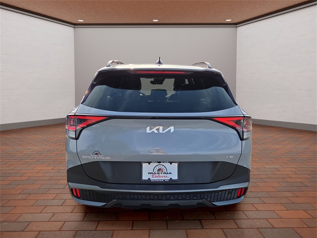 2023 Kia Sportage X-Line Image 5 of 35