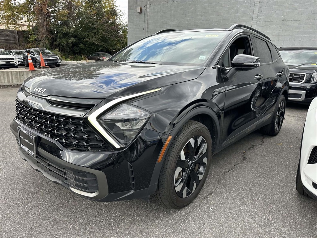 2023 Kia Sportage X-Line Image 1 of 36