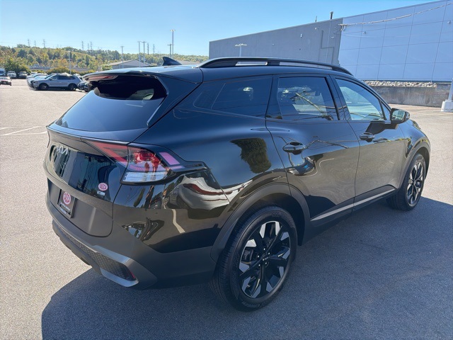 2023 Kia Sportage X-Line Image 5 of 26