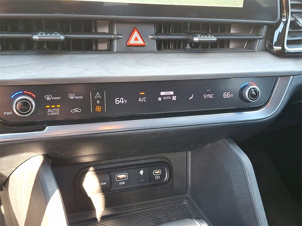 2023 Kia Sportage X-Line Image 28 of 30