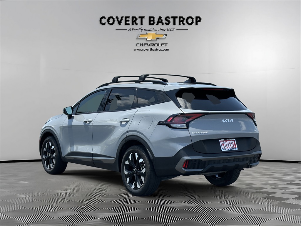 Vehicle image 4 of 31