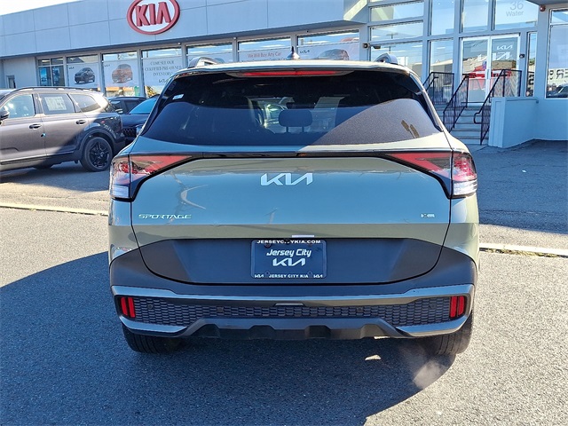 2023 Kia Sportage X-Line Image 6 of 30