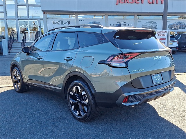 2023 Kia Sportage X-Line Image 7 of 30