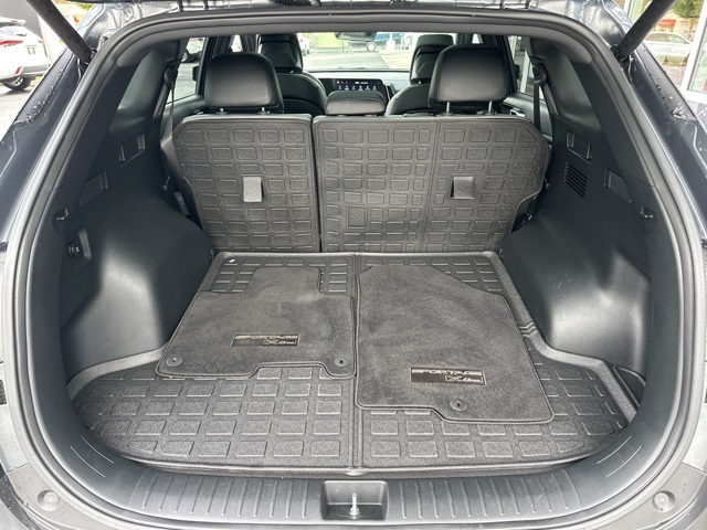 2023 Kia Sportage X-Line Image 12 of 51