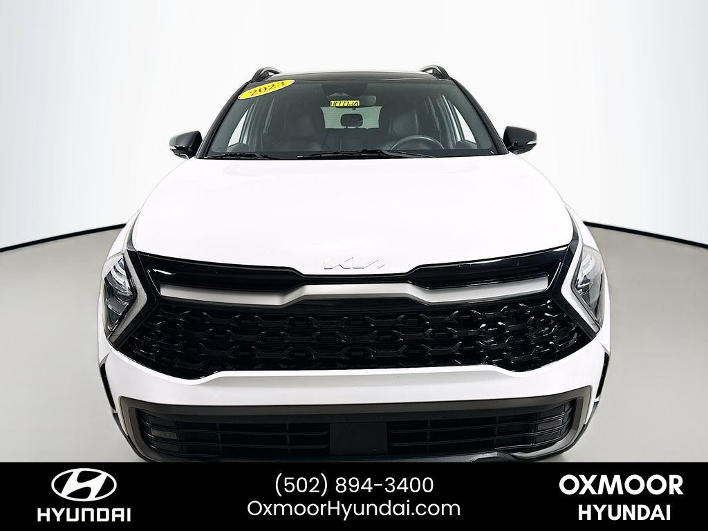 Vehicle image 2 of 32