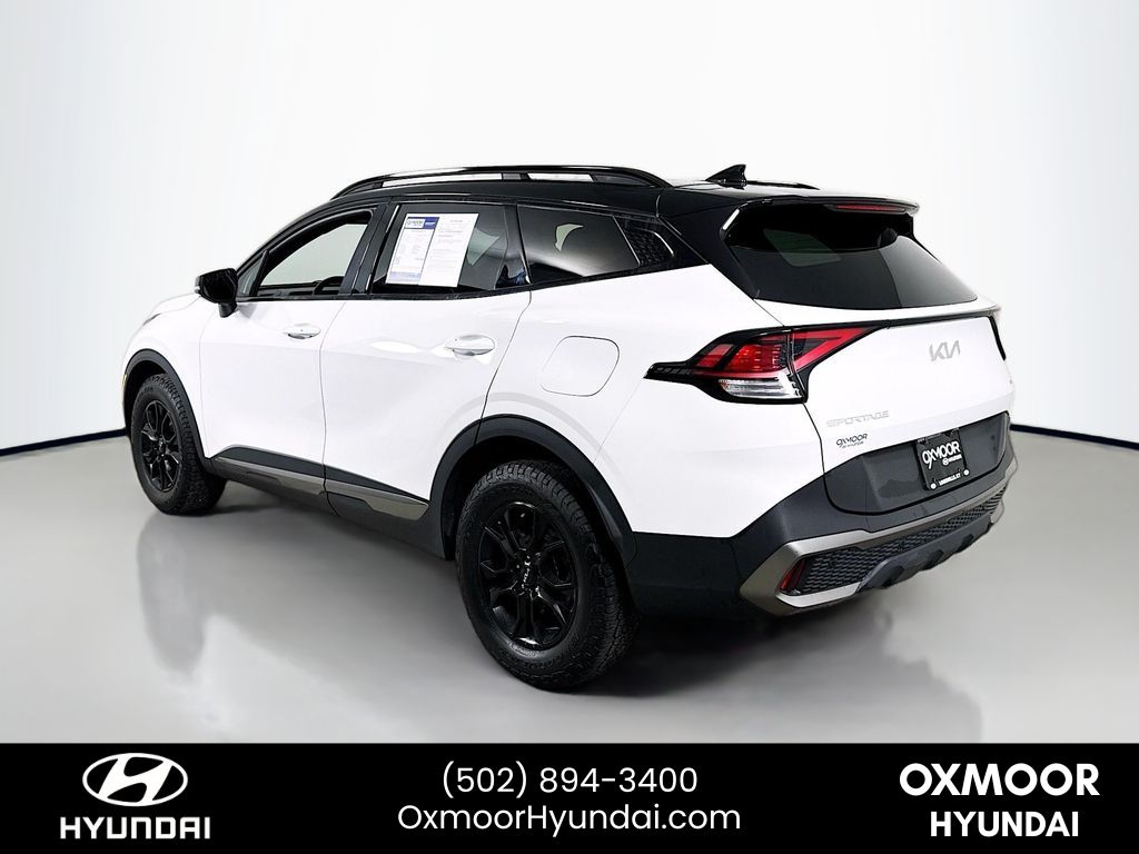 Vehicle image 7 of 32