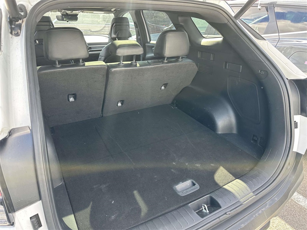 2023 Kia Sportage X-Pro Image 6 of 36