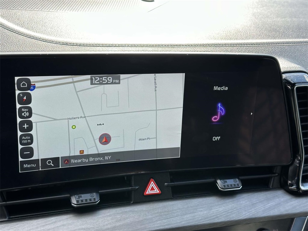 2023 Kia Sportage X-Pro Image 12 of 36