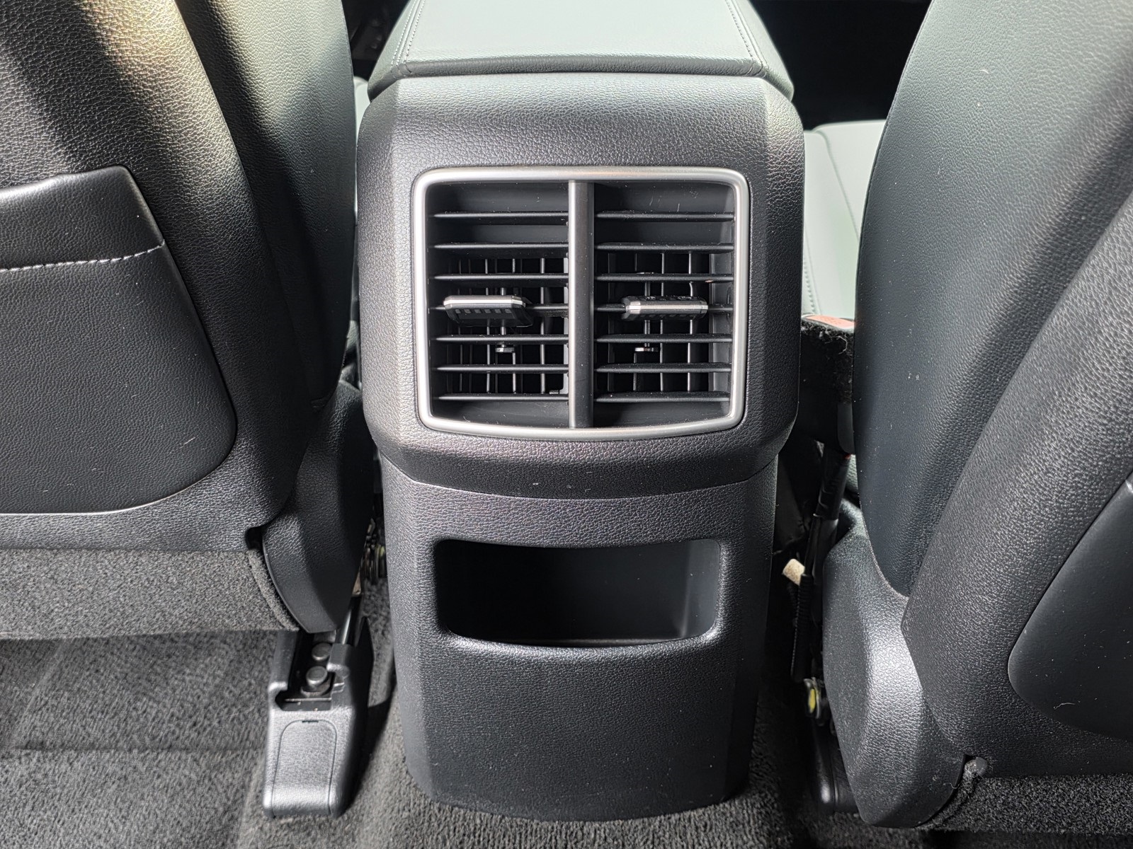 2023 Kia Sportage X-Pro Prestige Image 24 of 39