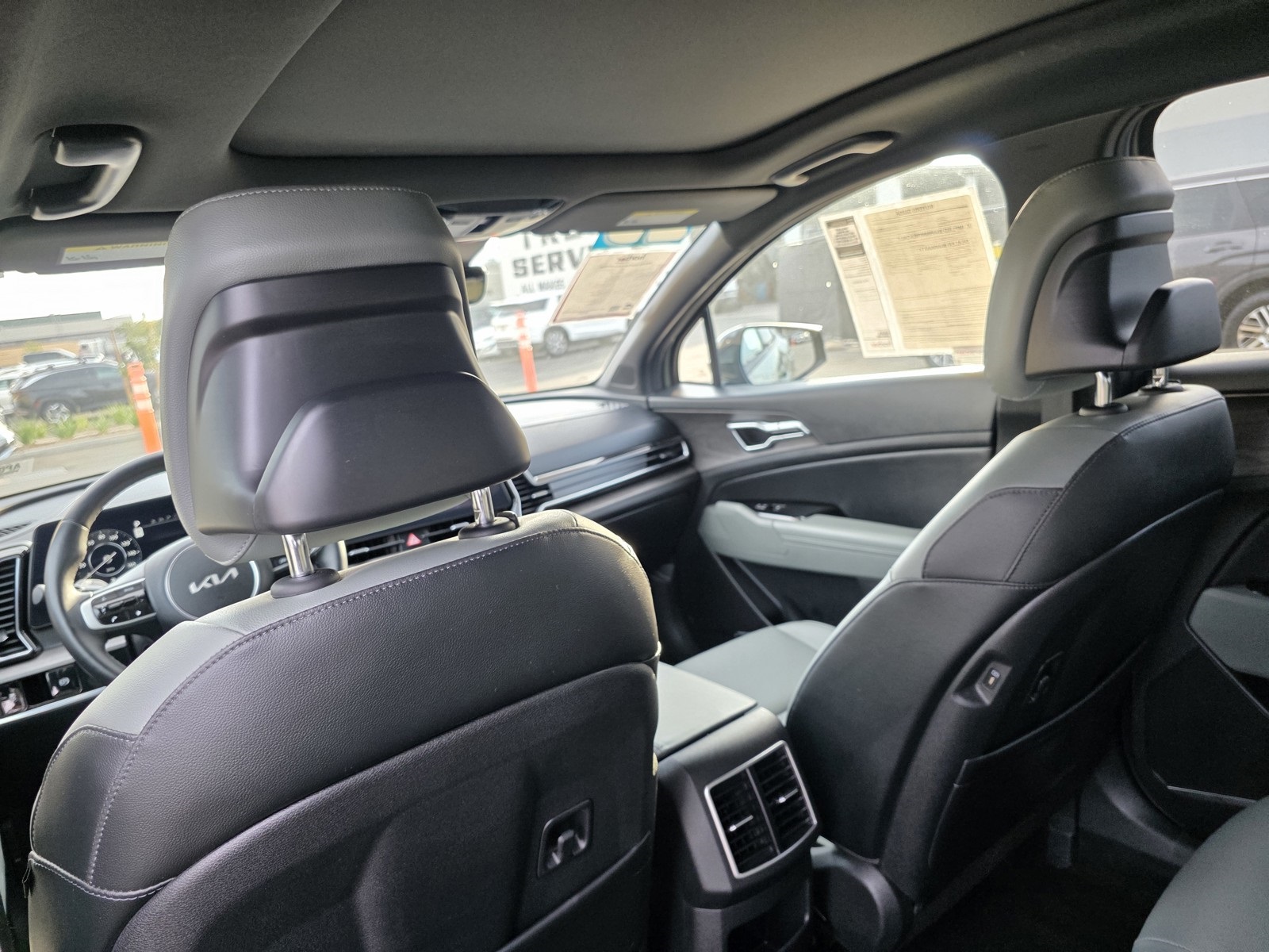 2023 Kia Sportage X-Pro Prestige Image 15 of 39