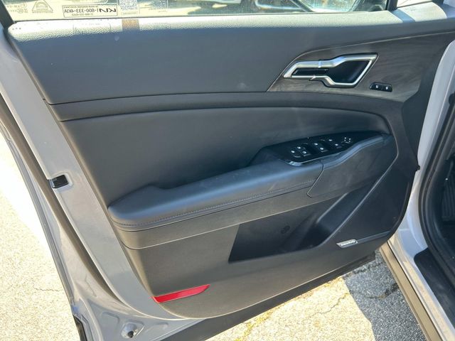 Vehicle image 18 of 36