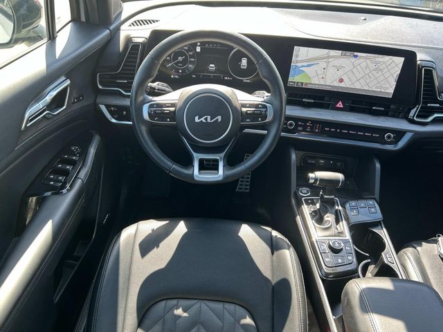 Vehicle image 11 of 36