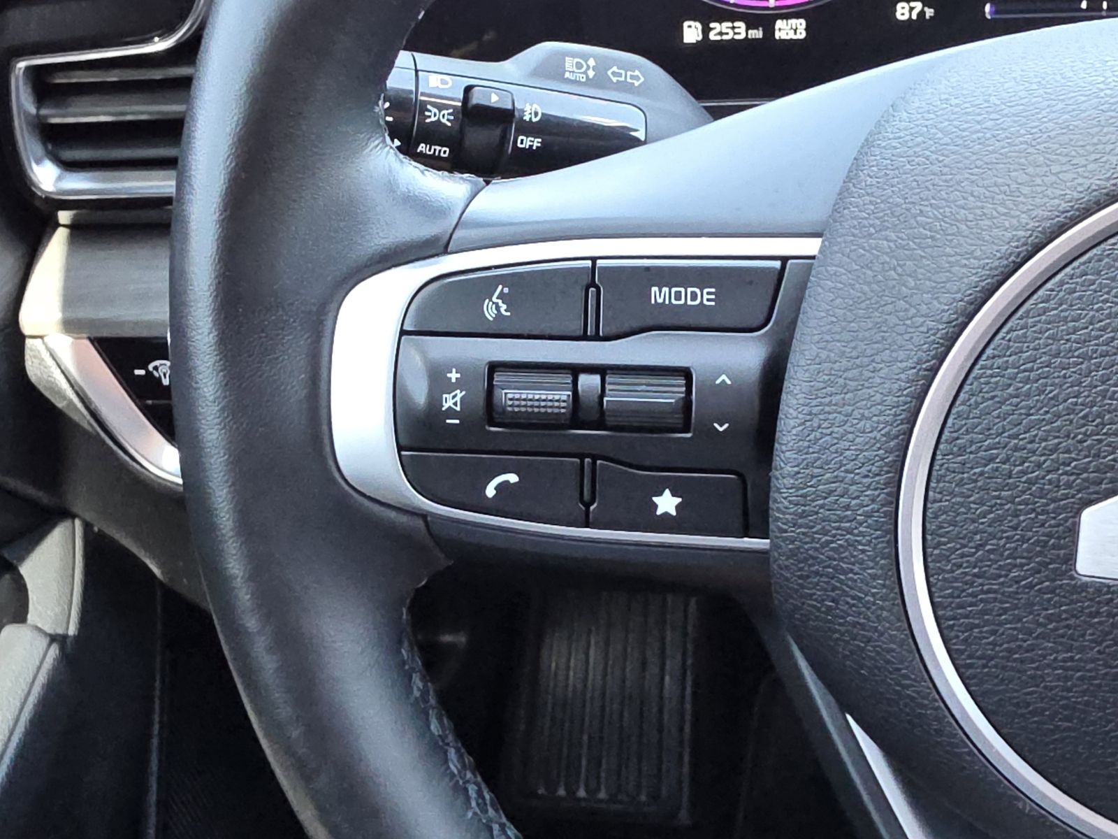 2023 Kia Sportage X-Pro Prestige Image 15 of 33