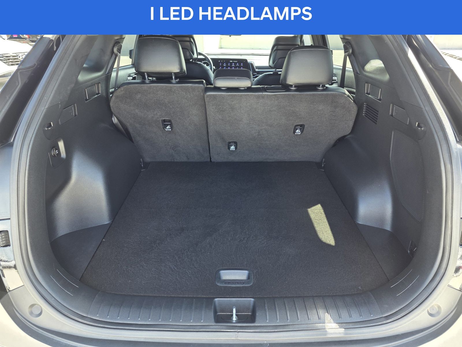 2023 Kia Sportage X-Pro Prestige Image 9 of 33