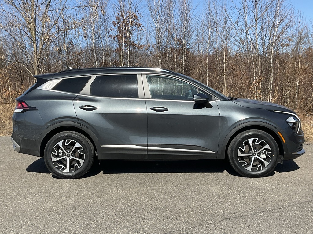 Vehicle image 6 of 31