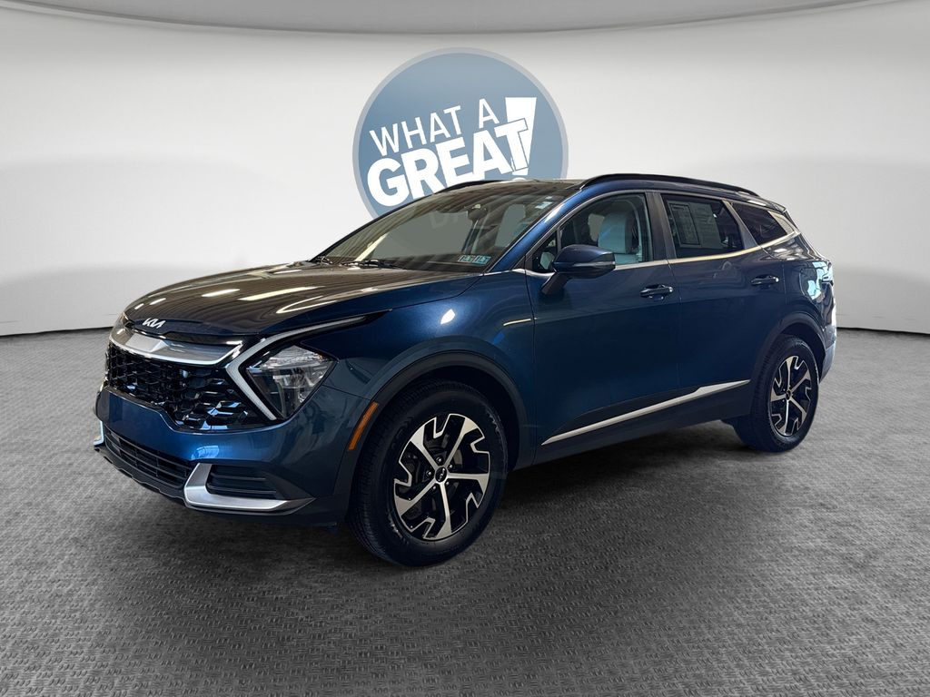 2023 Kia Sportage Hybrid EX Image 1 of 32