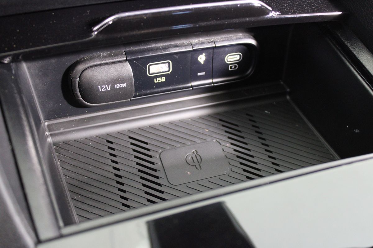 2023 Kia Sportage Hybrid EX Image 34 of 37