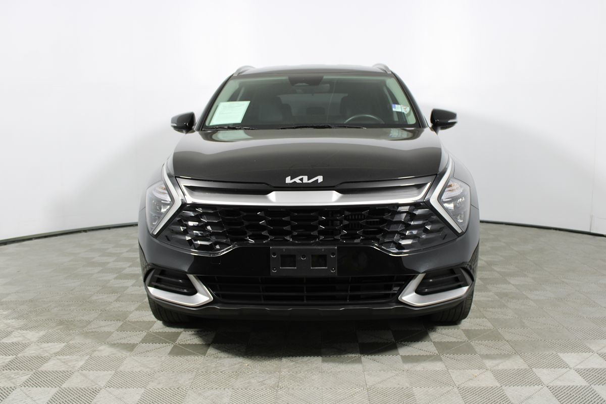 2023 Kia Sportage Hybrid EX Image 4 of 37